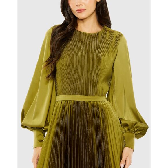 NWD IEENA Mac Duggal [ 12 ] Long Sleeve High Neck Heat Pleated Dress Olive Green - Picture 2 of 16